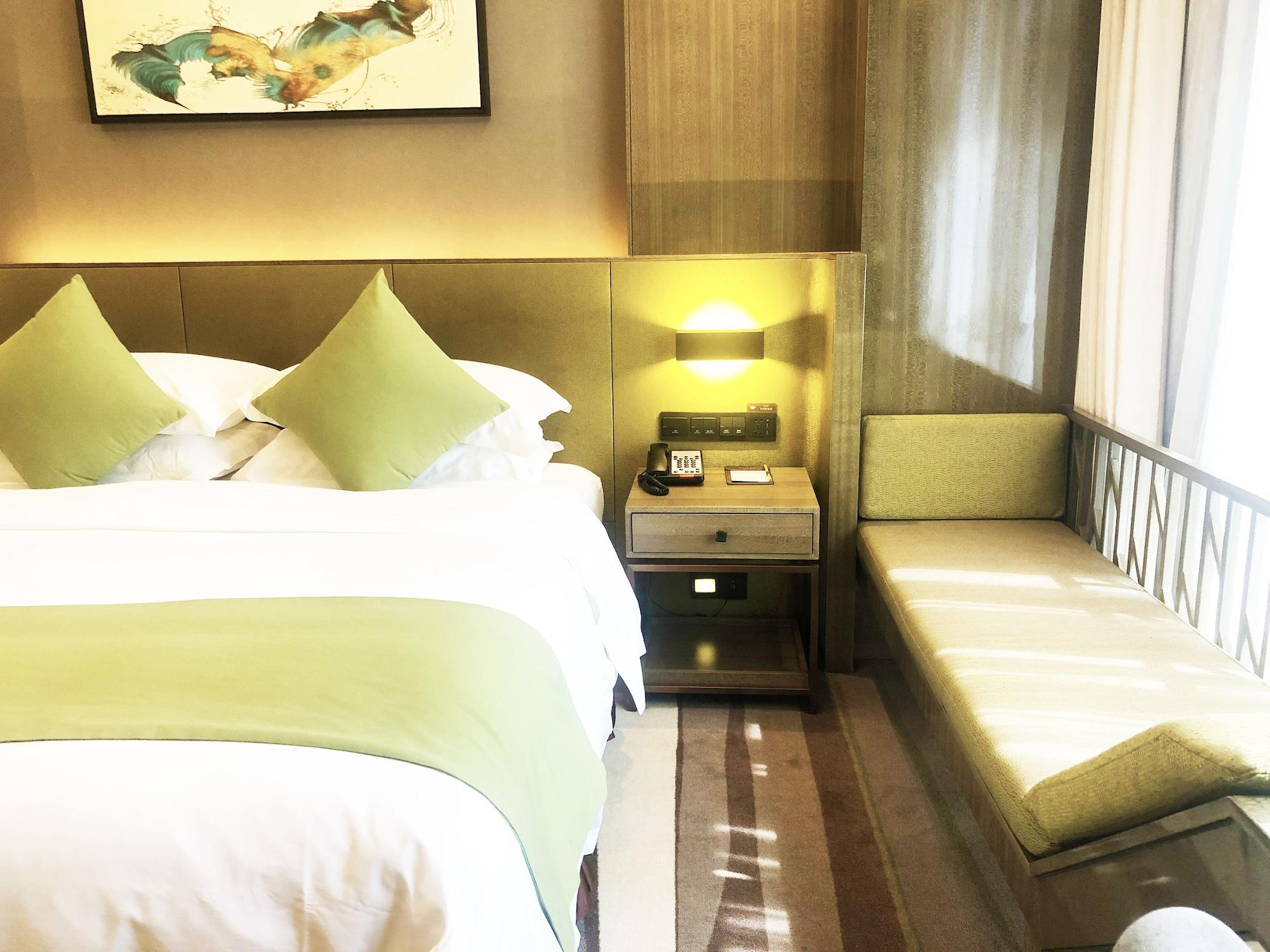 Leshan Ramada Hotel Екстер'єр фото