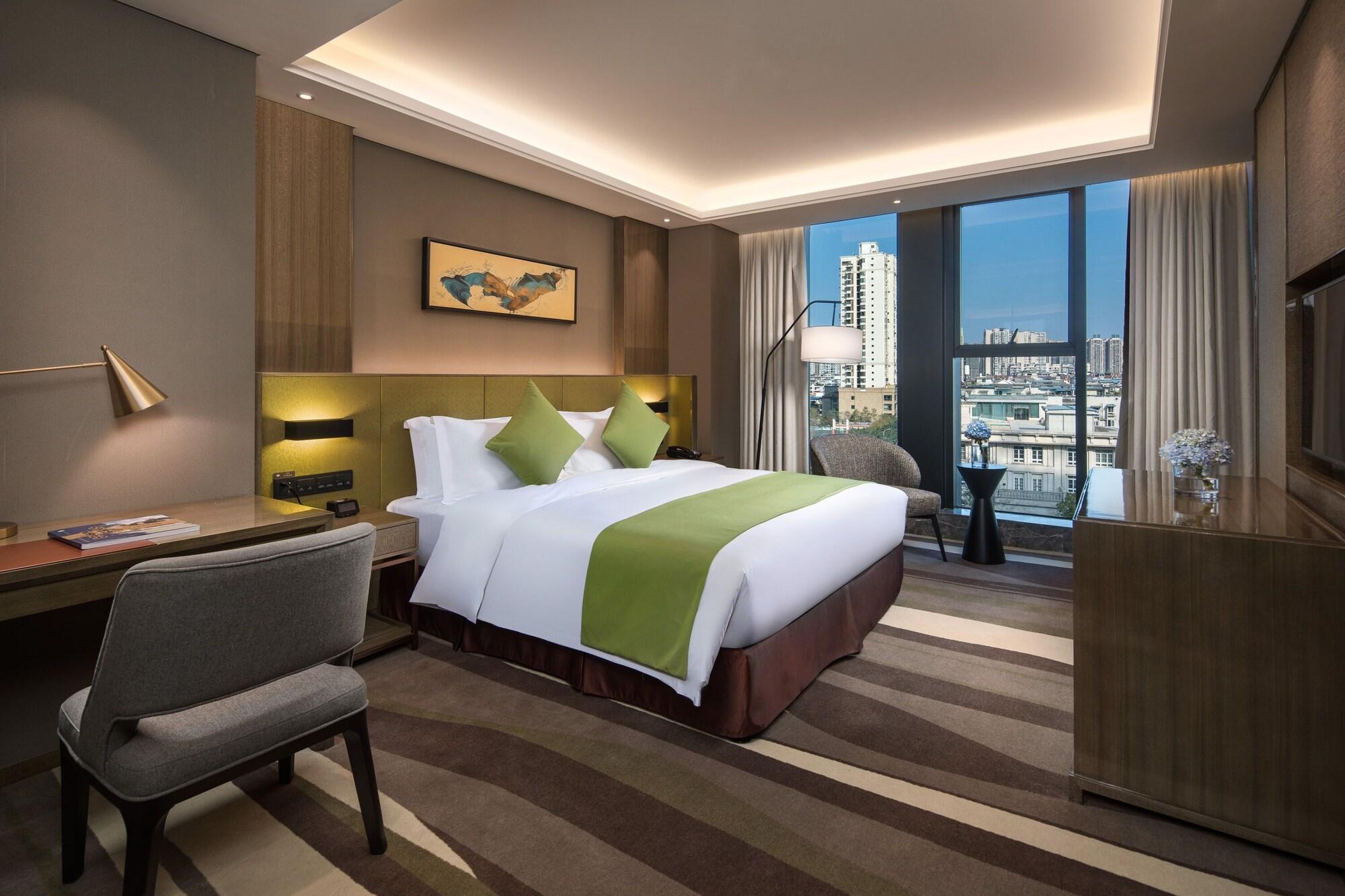Leshan Ramada Hotel Екстер'єр фото